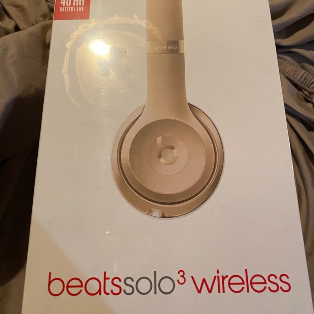 Beats By Dre Solo 3 Wireless - Rose Gold New